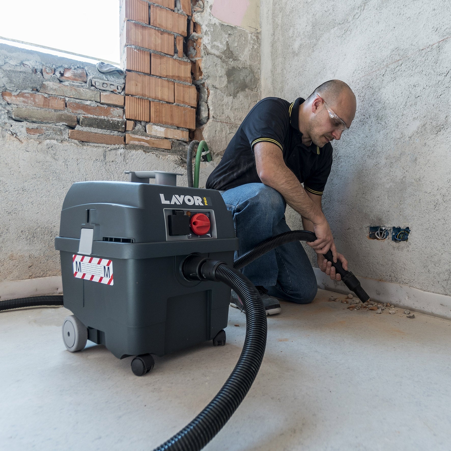 Lavor Pro WORKER EM - Aspirapolvere Aspiraliquidi specifico per EDILIZIA - Image 2