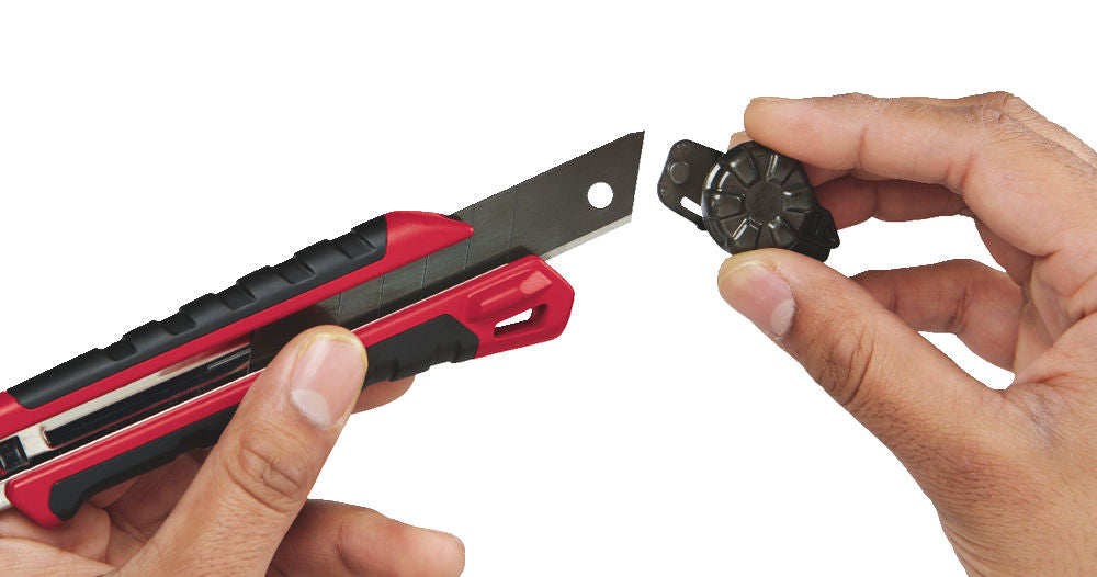 Milwaukee 48221962 - Cutter / Taglierino con lama da 25 mm - Image 5