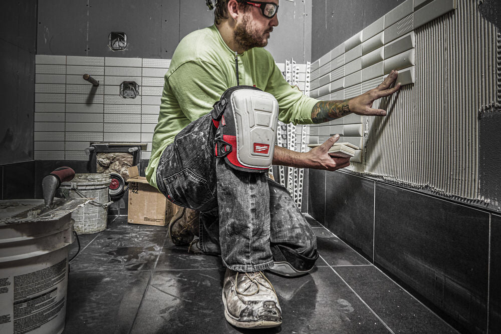 Milwaukee 4932478139 - Ginocchiere premium con superficie anti-graffio - Image 3