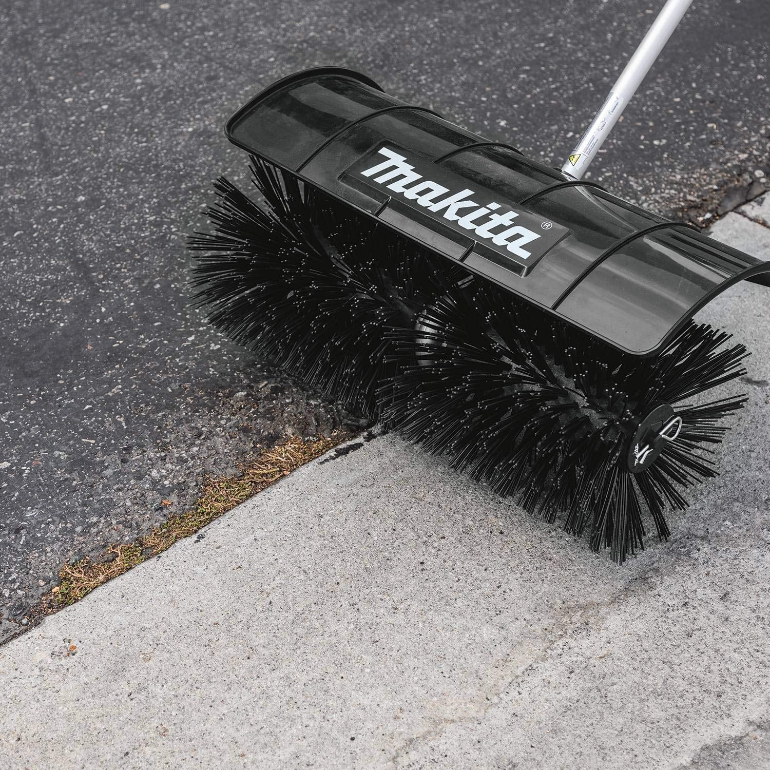 Makita BR400MP - Spazzolone rotativo con setole ? 250 mm per multifunzione - Image 3