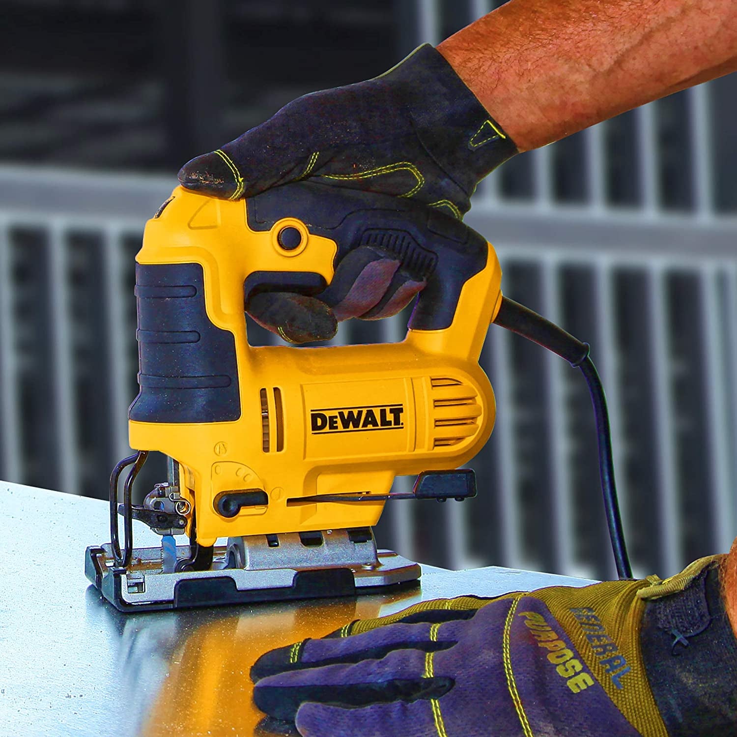 Dewalt DWE349 - Seghetto alternativo - 550 W - Taglio max legno 85 mm - Image 5