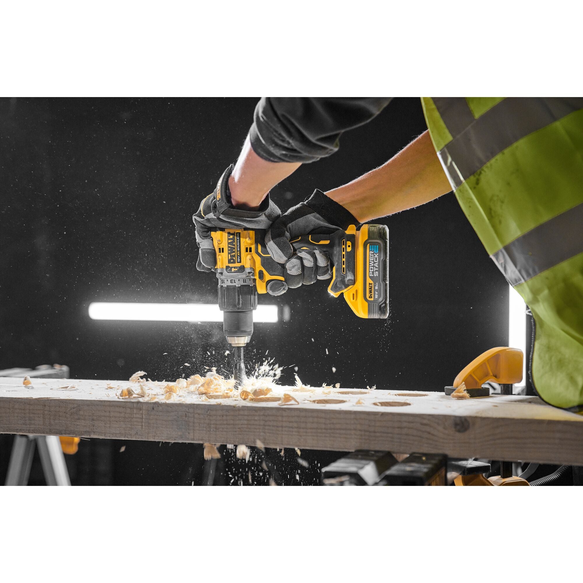 Dewalt DCD805H2T-QW - Trapano avvitatore a batteria 18V con percussione - 2 X 5Ah POWERSTACK - Image 4