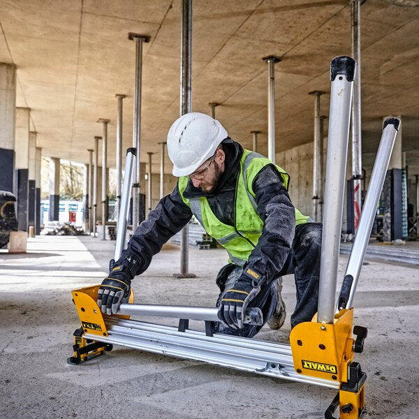 Dewalt DE7033-XJ - Cavalletto per troncatrici - 2.5m + Coppia di staffe e supporti poggia-pezzo - Image 3