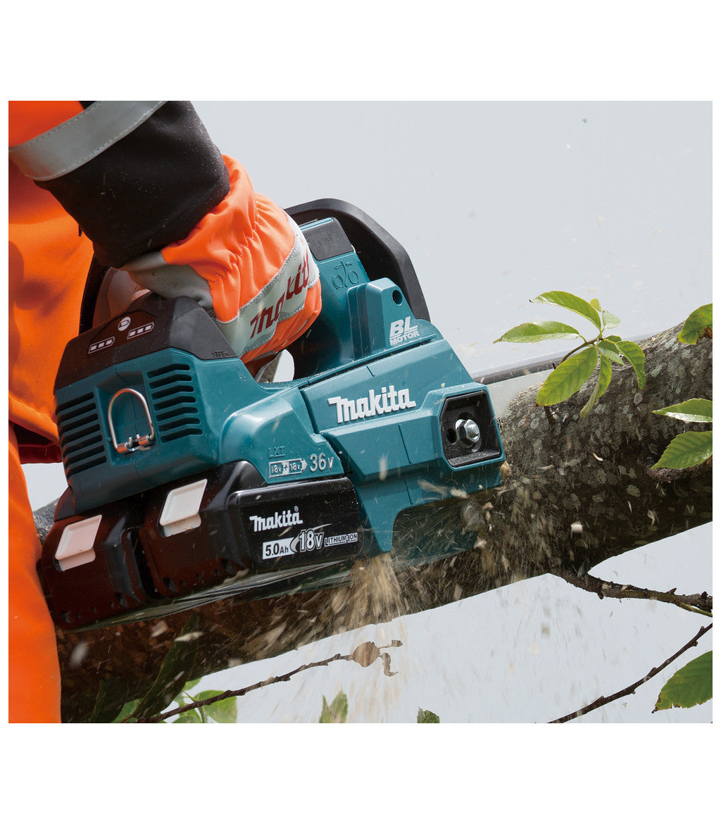 Makita DUC256Z - Elettrosega a batteria 36V (18 + 18) barra da 250 mm - solo corpo - Image 2