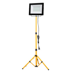 Fervi 0218/50T - Faretto led 50w e treppiede