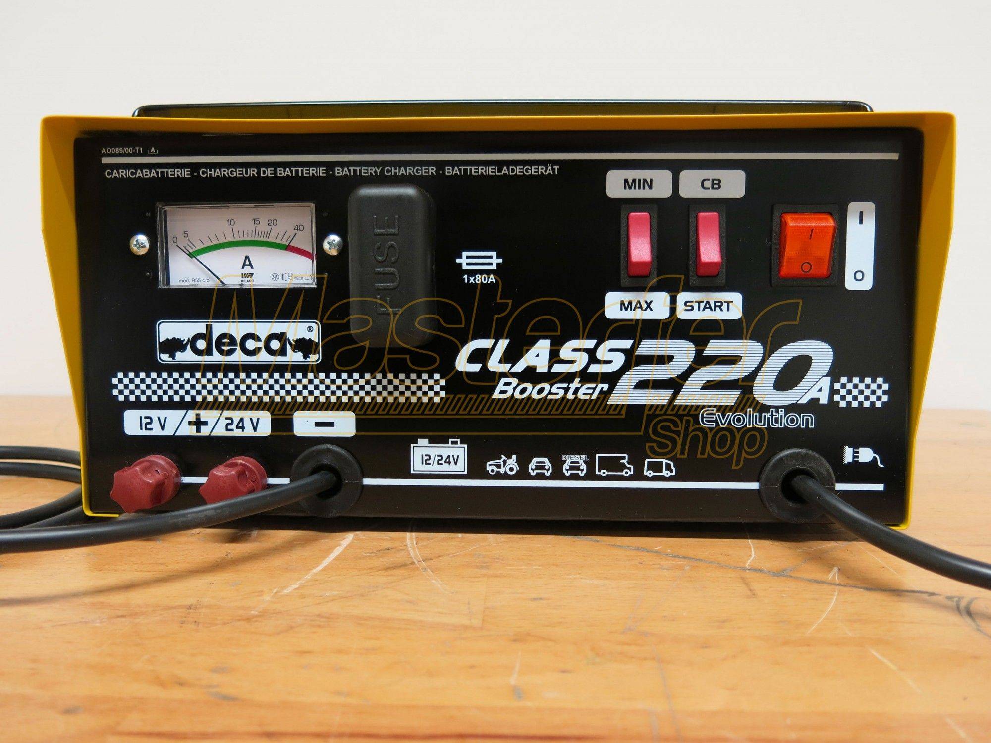 Avviatore caricabatterie 12-24V - Deca CLASS BOOSTER 220A (carica 20 A - avviamento 230 A) - Image 3