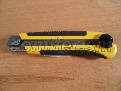 Cutter taglierino Stanley Dynagrip 10-425 (25mm) - Image 2