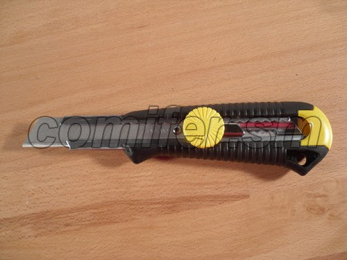 Cutter Stanley MP018 10-418 (18mm) - Image 4