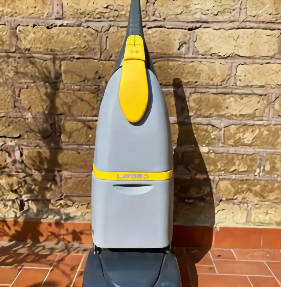 Lavasciuga Lavor PRO Sprinter - lavapavimenti professionale + Spazzola Moquette + Detergente 5lt Lavamoquette - Image 4