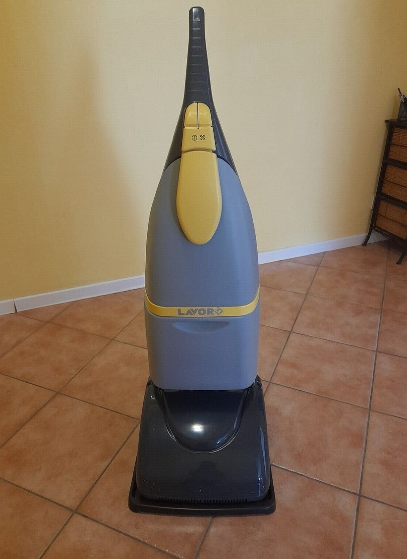 Lavasciuga Lavor PRO Sprinter - lavapavimenti professionale + Spazzola Moquette + Detergente 5lt Lavamoquette - Image 3