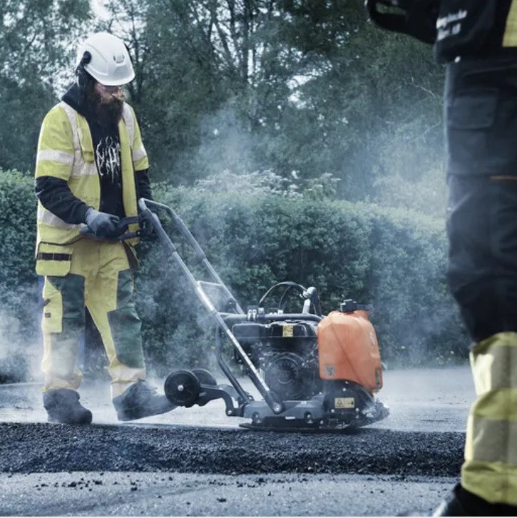 Husqvarna LF 75 LAT Compattatore Vibrocostipatore piastra vibrante da 500 mm Forza 15.000 N ad Acqua - Image 5