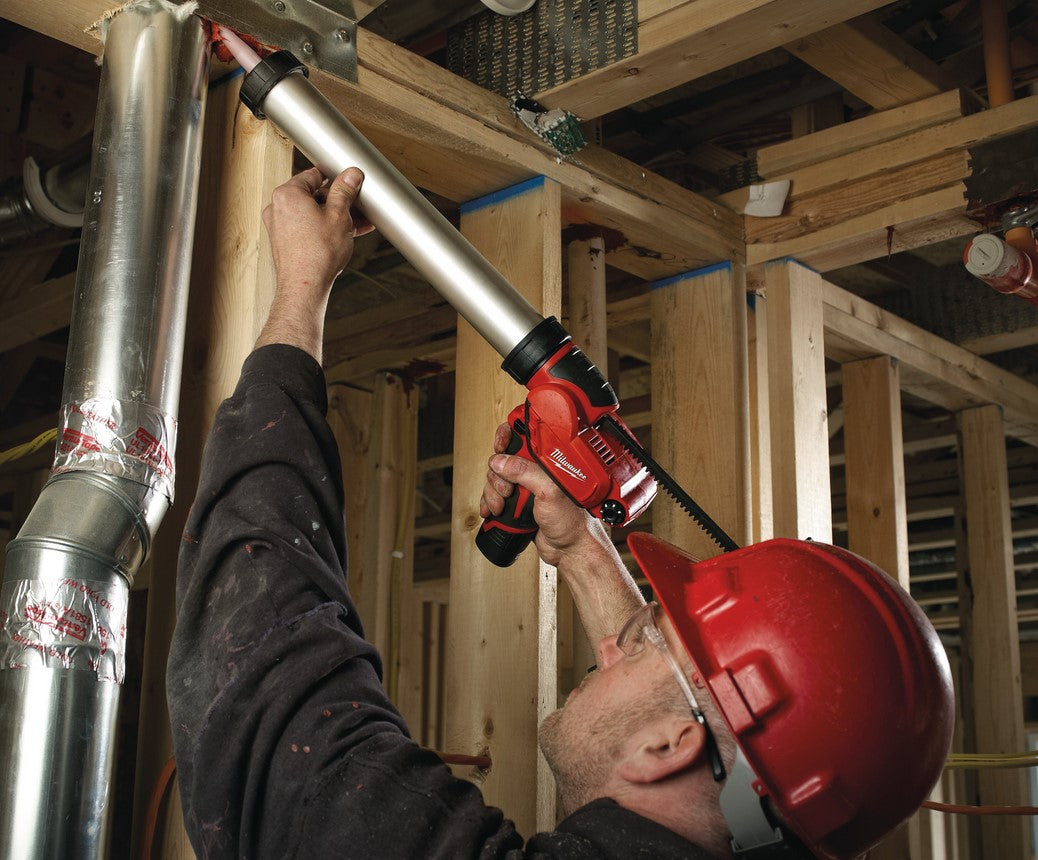 Milwaukee M12 PCG/400A-201B 4933441665 Pistola per silicone con tubo alluminio 400ml 12v - Image 5