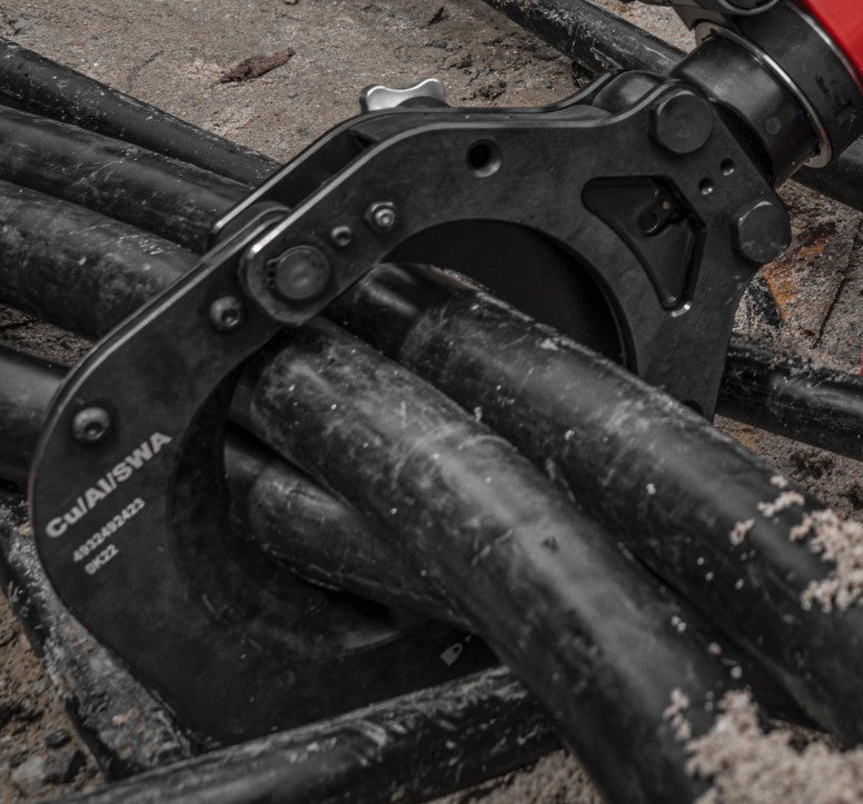Milwaukee M18 HCC125-801C M18 FORCE LOGIC 125 mm tagliacavi idraulico - Image 2