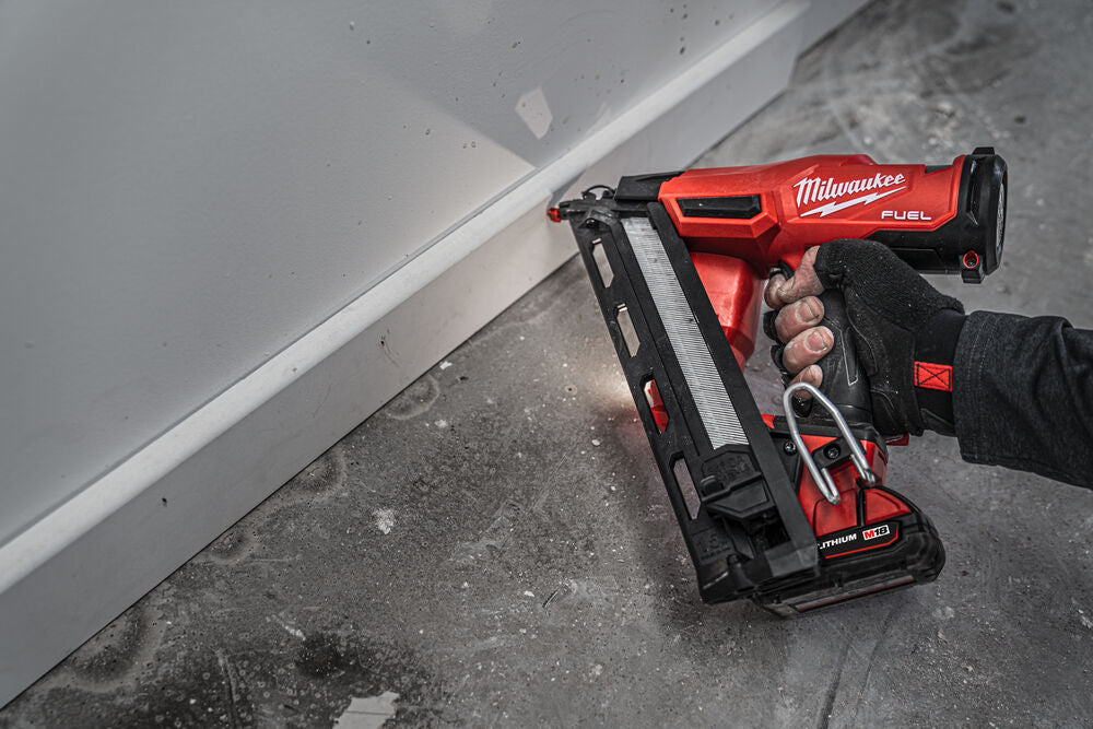 Milwaukee M18 FN15GA-202X - Groppinatrice a batteria 18V, 2 x 2Ah - Image 5