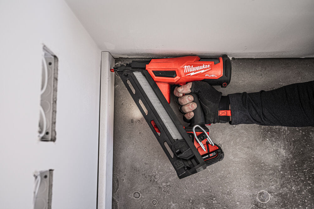 Milwaukee M18 FN15GA-202X - Groppinatrice a batteria 18V, 2 x 2Ah - Image 4
