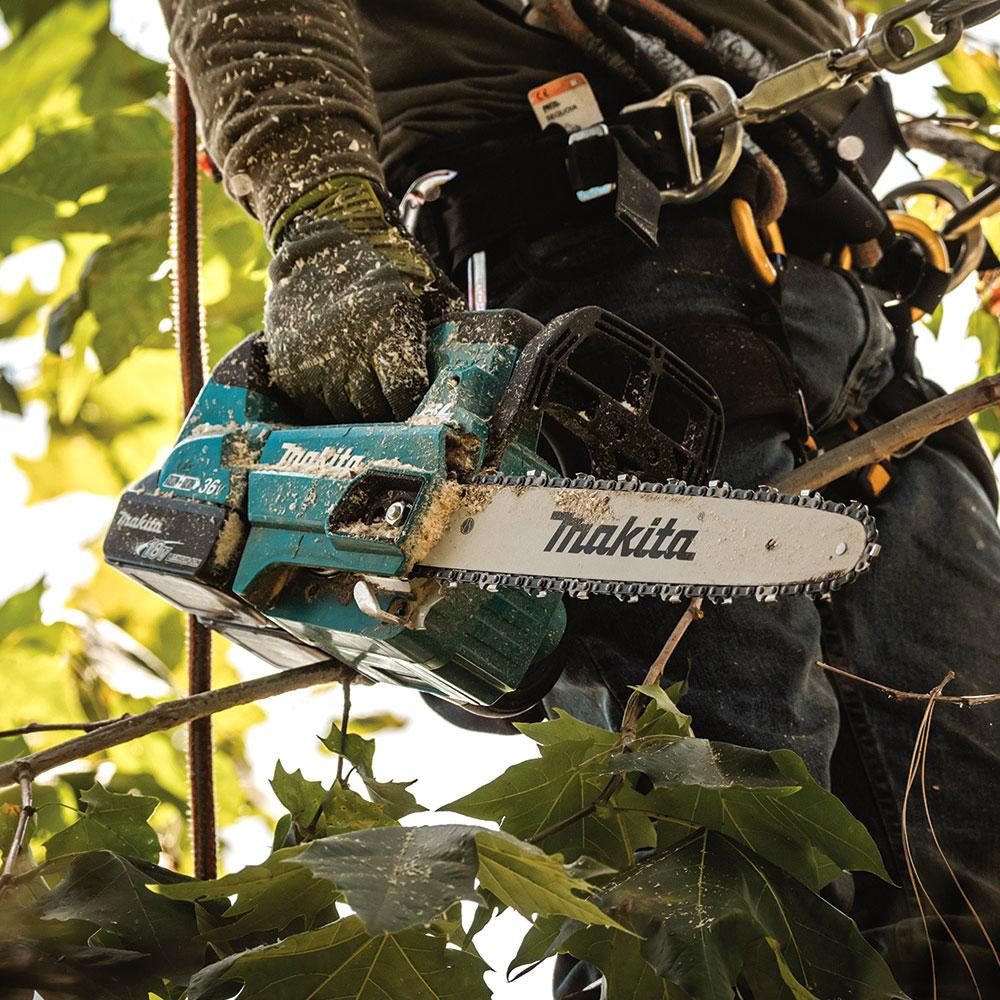 Makita DUC256CZ - Elettrosega a batteria 36V barra da 250 MM carving - solo corpo - Image 2