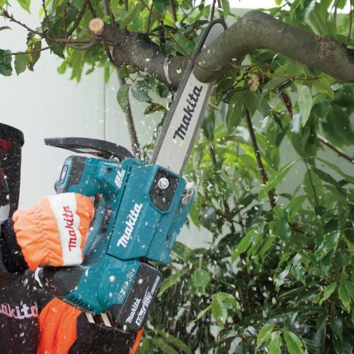 Makita DUC256Z - Elettrosega a batteria 36V (18 + 18) barra da 250 mm - solo corpo - Image 4