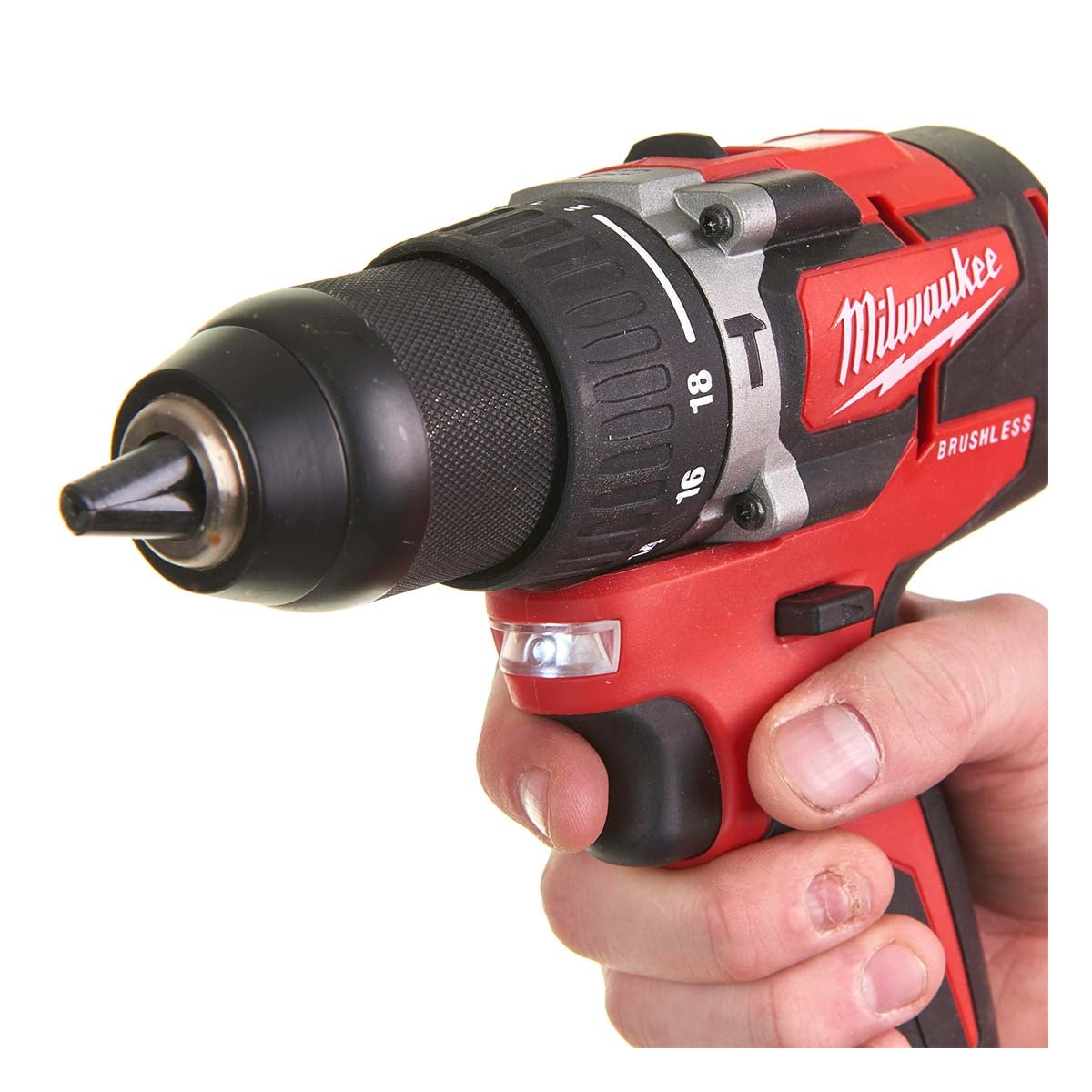Milwaukee M18 CBLPD-402C trapano avvitatore COMPATTO brushless con percussione + 2 Batterie 4Ah + Valigetta - Image 4