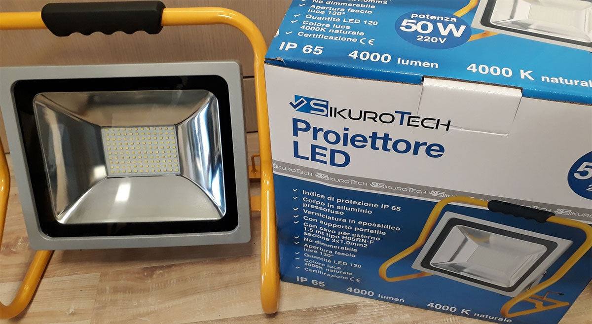 Faretto led portatile con piedistallo Sikurotech S204B 07660 50W 220V - Image 3